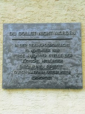 cover image of Das Haus am Siegmund-Spiegel-Platz--Die Revanche!